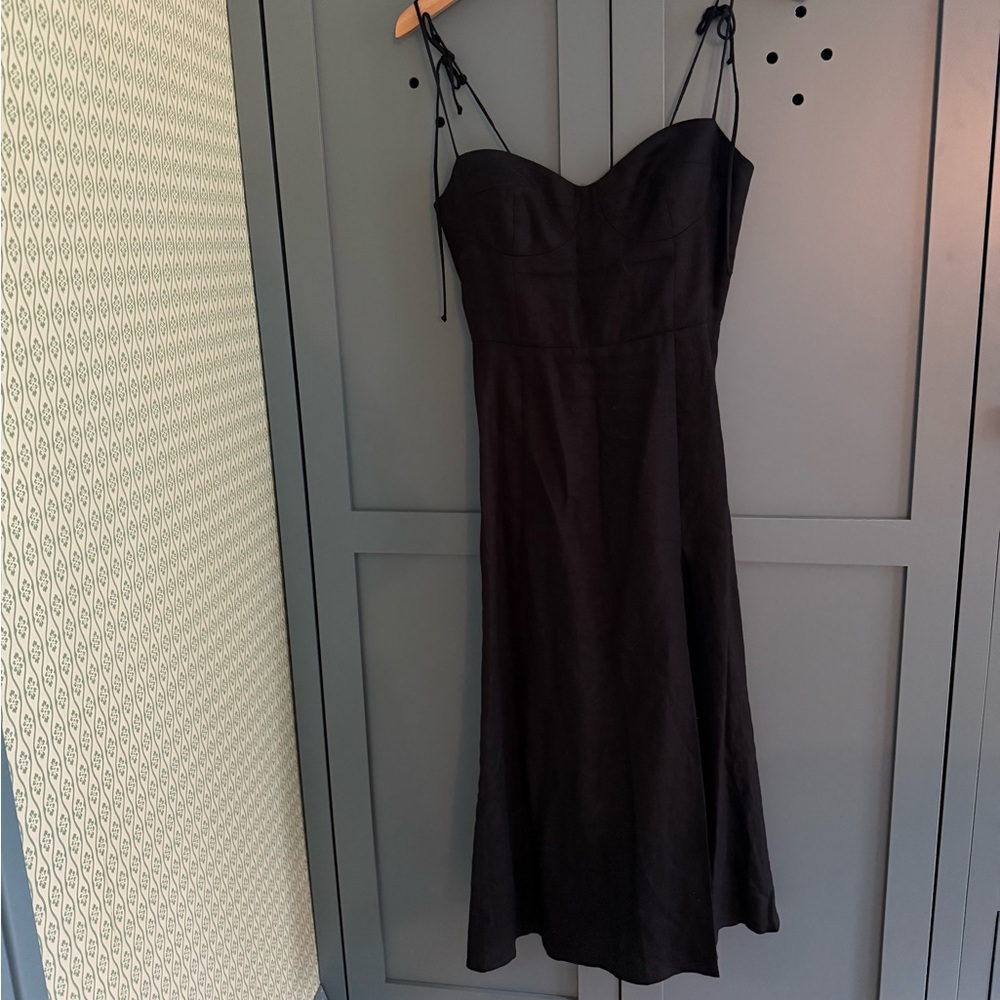 Black Reformation, Linen Midi Dress with slit